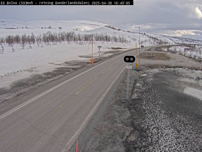 Like the E6.  Direction Dunderlandsdalen.  Webcam: Norwegian Road Administration